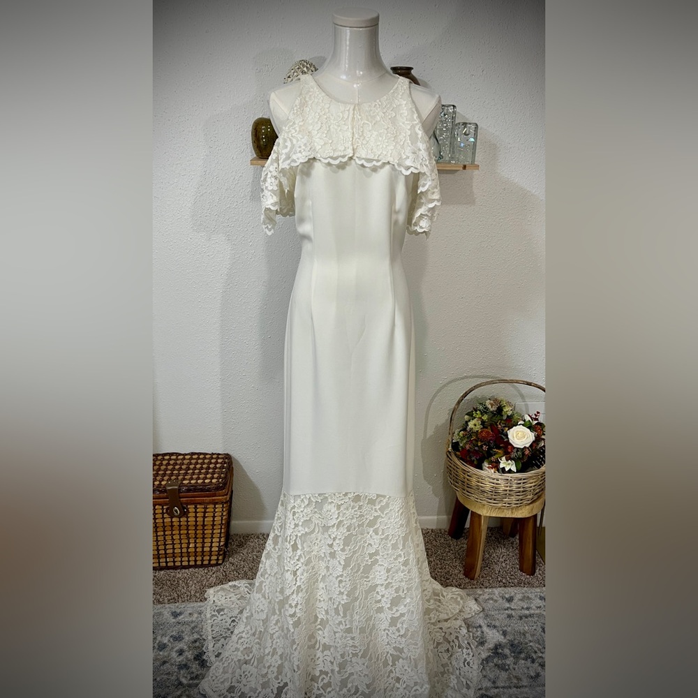 Carlessa by Nicole Miller | Minimalist Chic Bridal Gown